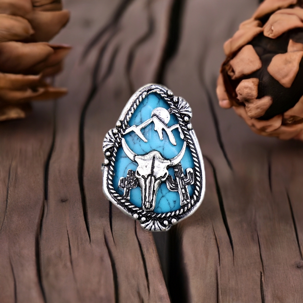 NWT Turquoise Silver Western Stretch Fashion Ring